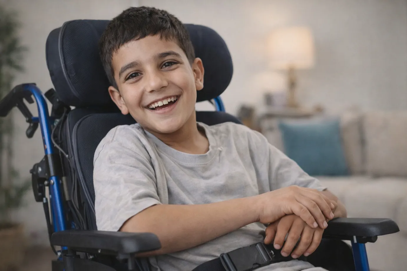 دعم ذوي الاحتياجات الخاصة – الطفل عبد الرحمن (10 سنة)